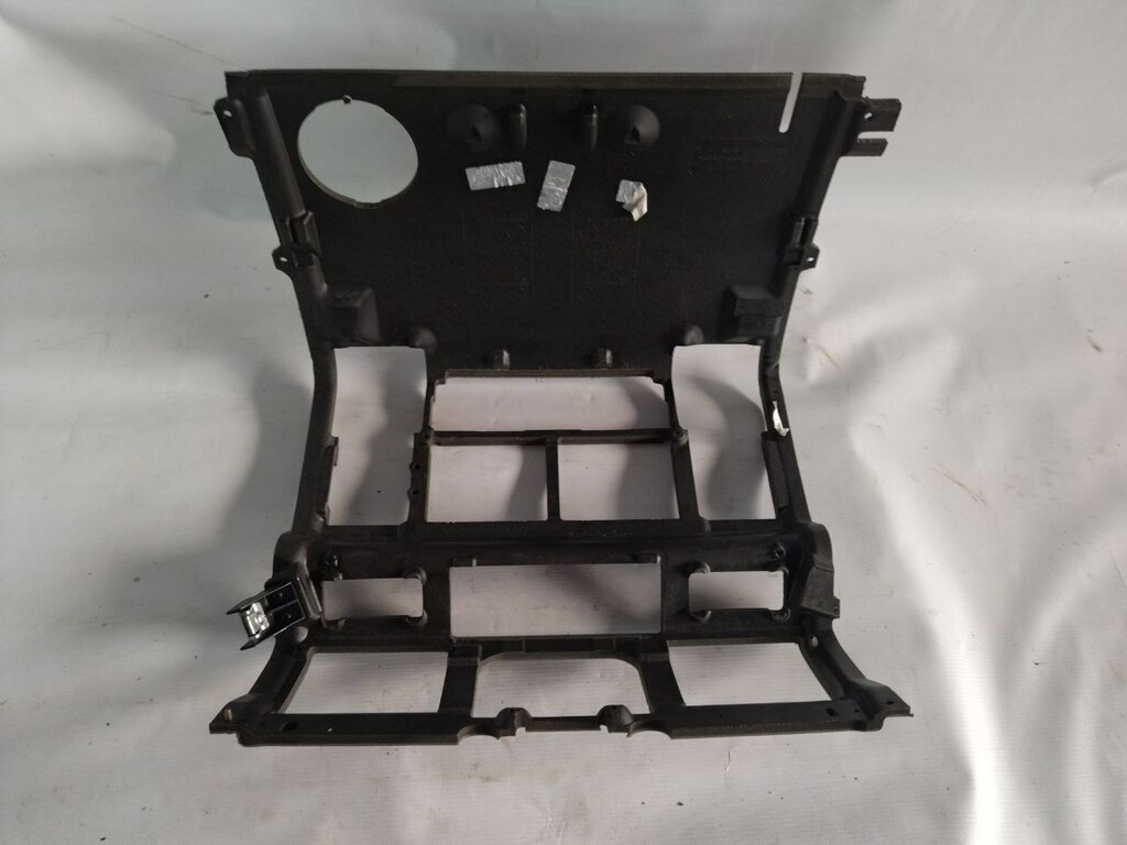 накладка панели приборов б/у - 1